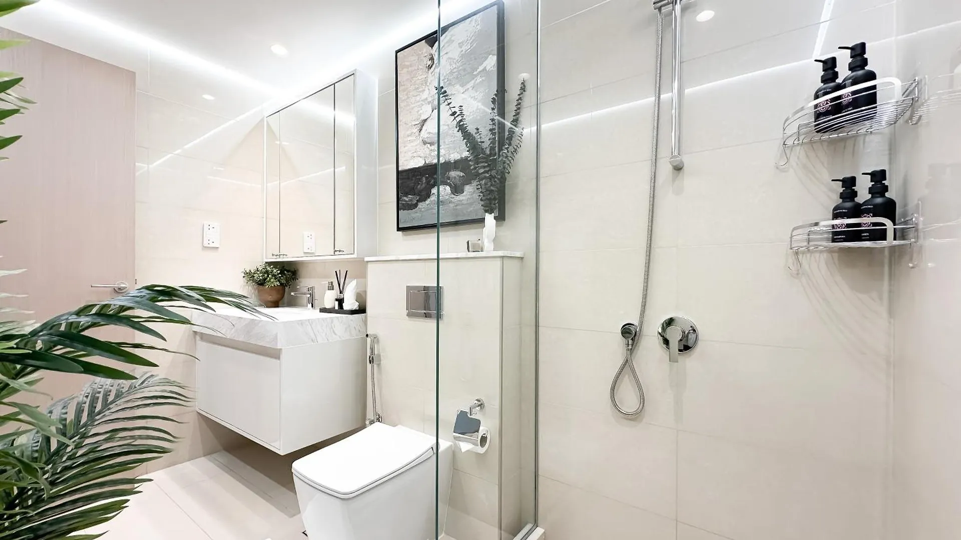 Downtown Dubai Elegance - Stylish Urban Retreat Apartment