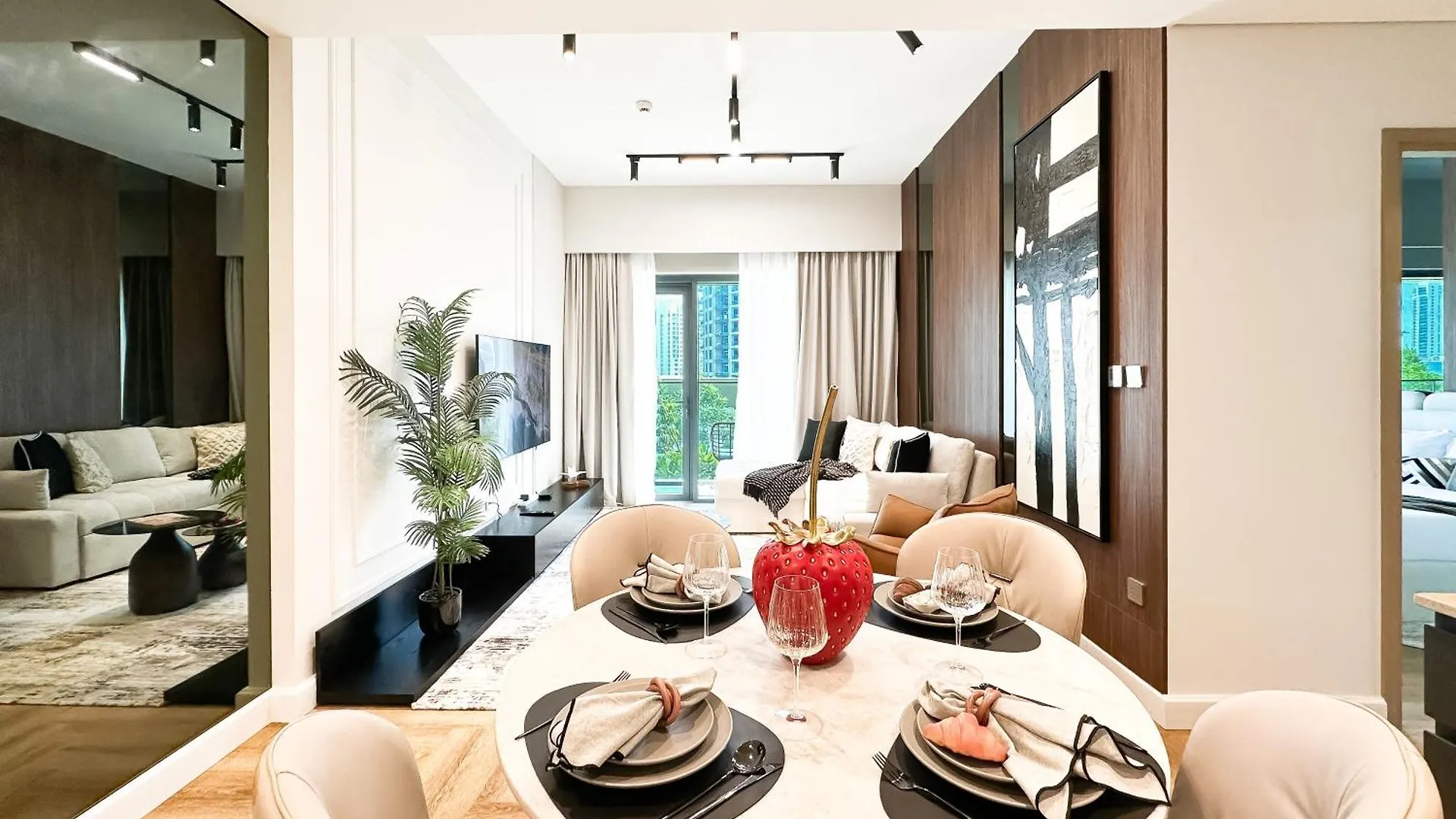 Downtown Dubai Elegance - Stylish Urban Retreat Apartment