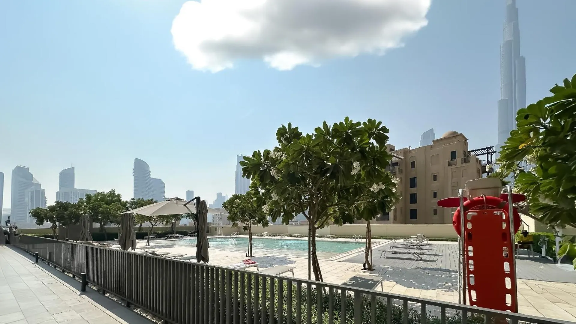Downtown Dubai Elegance - Stylish Urban Retreat Apartment United Arab Emirates