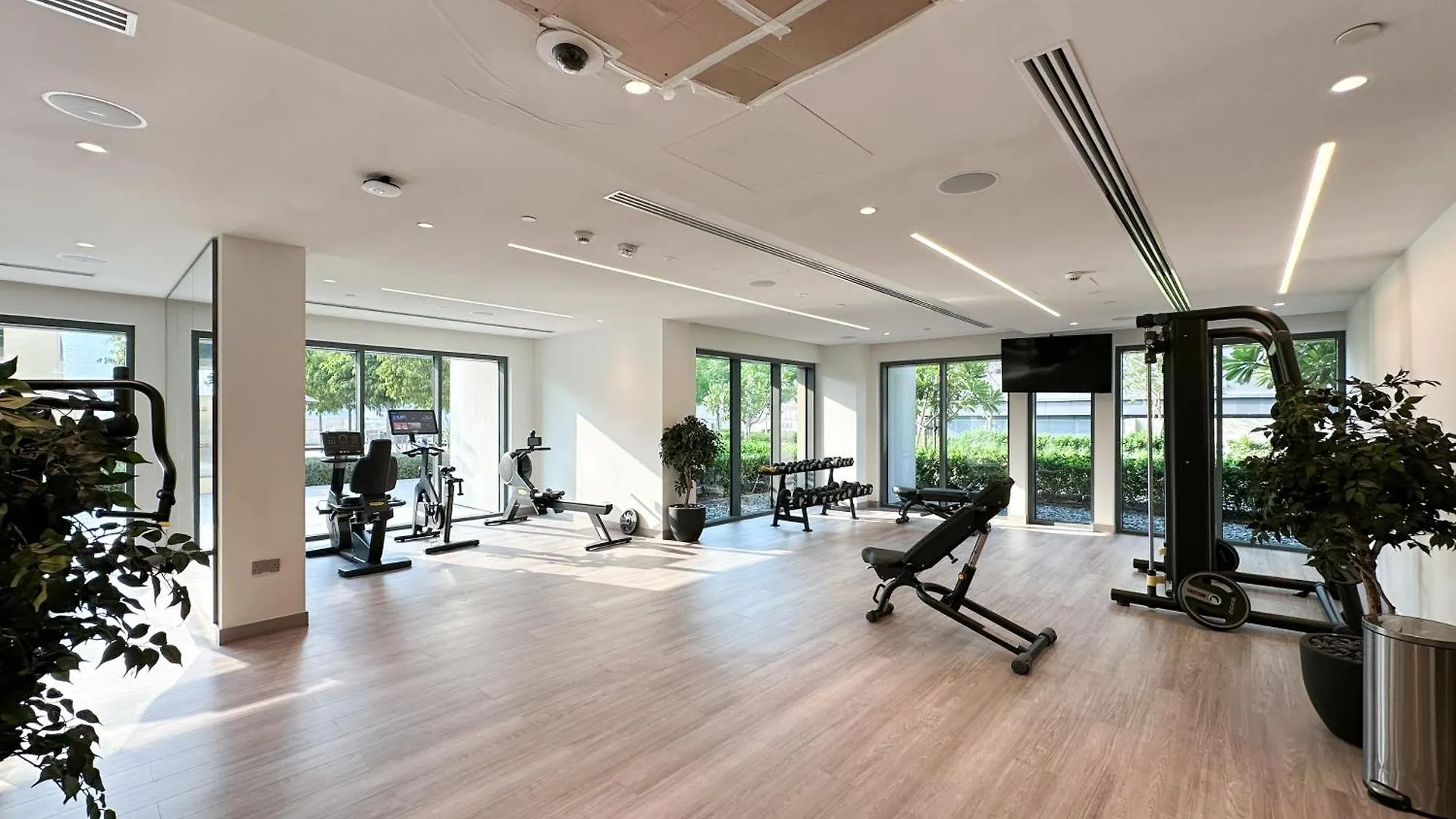Downtown Dubai Elegance - Stylish Urban Retreat Apartment United Arab Emirates