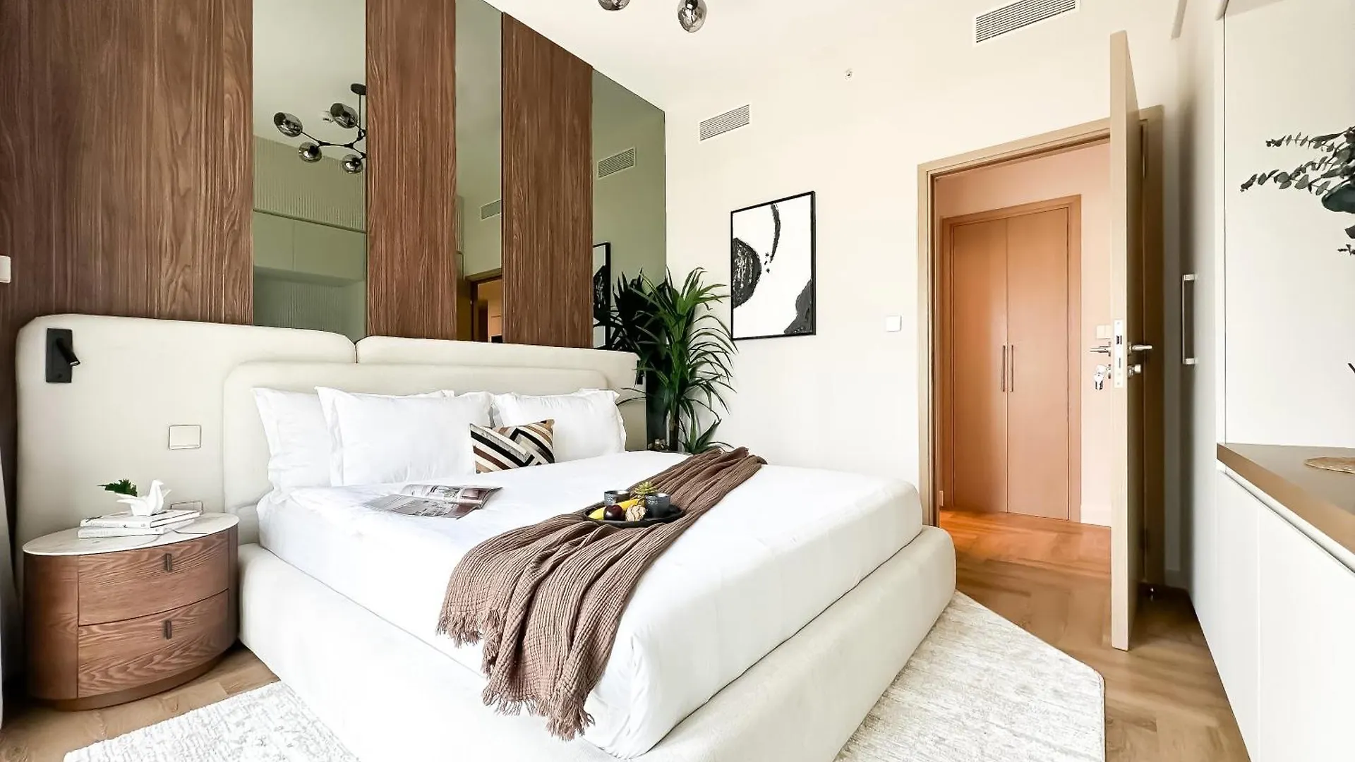 Downtown Dubai Elegance - Stylish Urban Retreat Lägenhet Förenade Arabemiraten