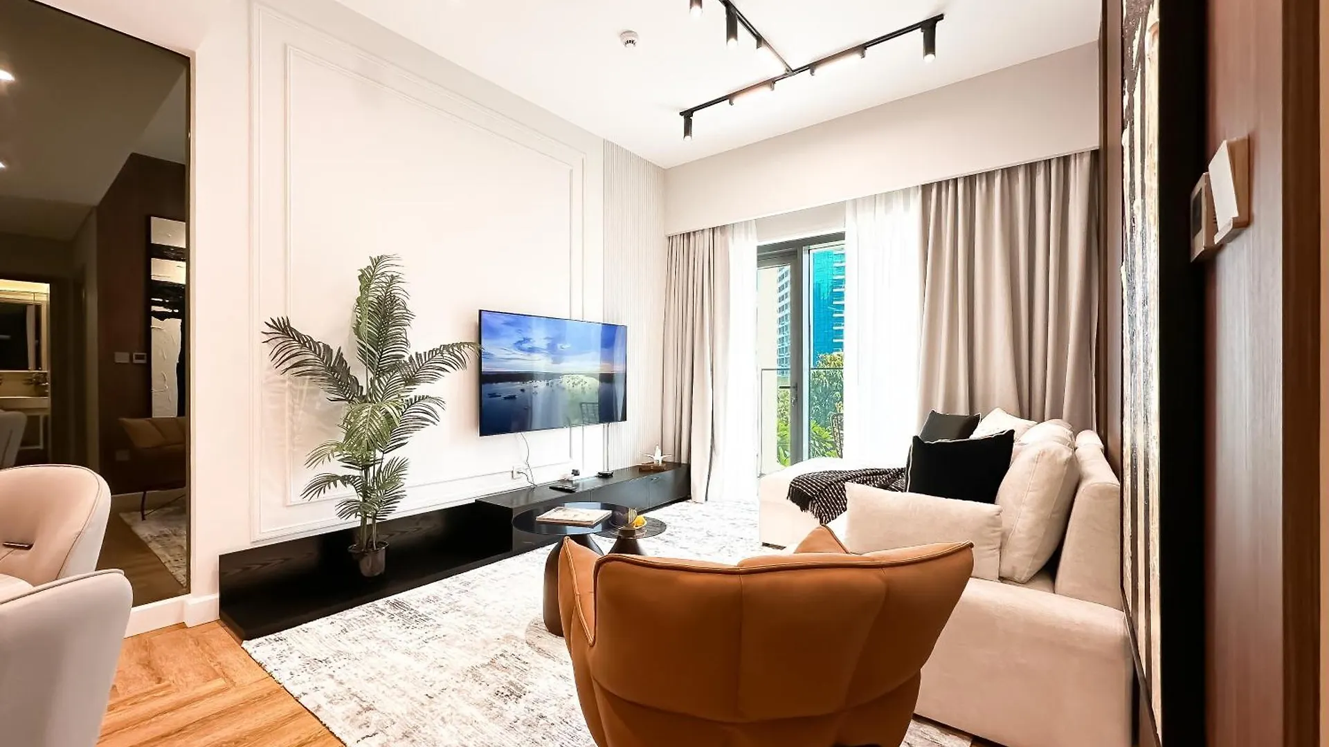 Downtown Dubai Elegance - Stylish Urban Retreat Apartment